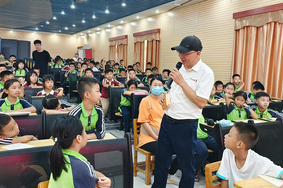 1700185072408301.jpg 袁山貝33.jpg